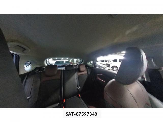 Suzuki Fronx 2025-03 8223761-5