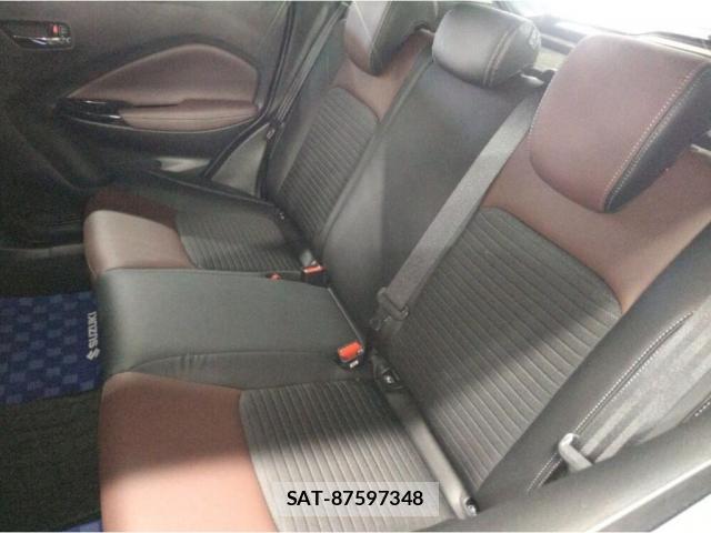 Suzuki Fronx 2025-03 8223761-6