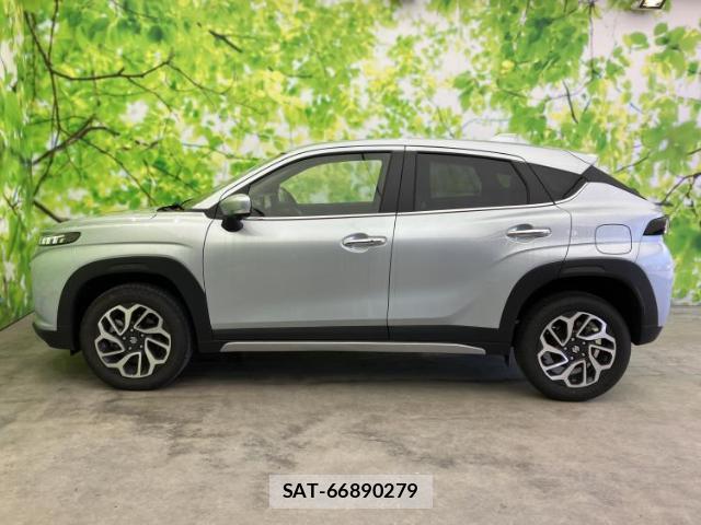 Suzuki Fronx 2025-04 8225505-1