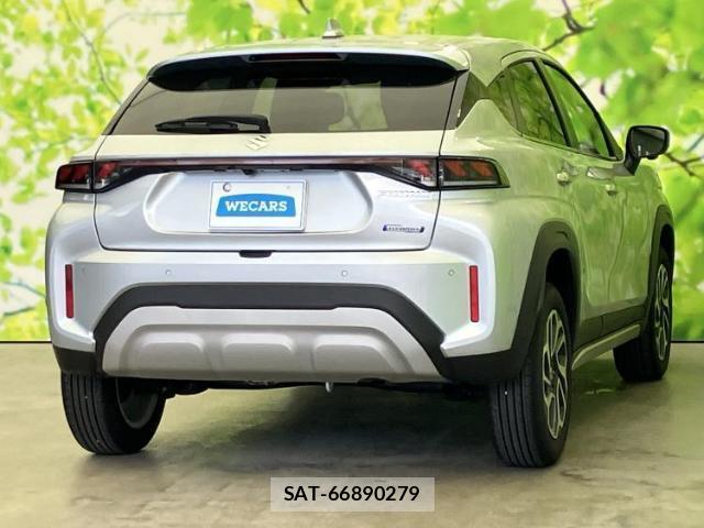Suzuki Fronx 2025-04 8225505-2