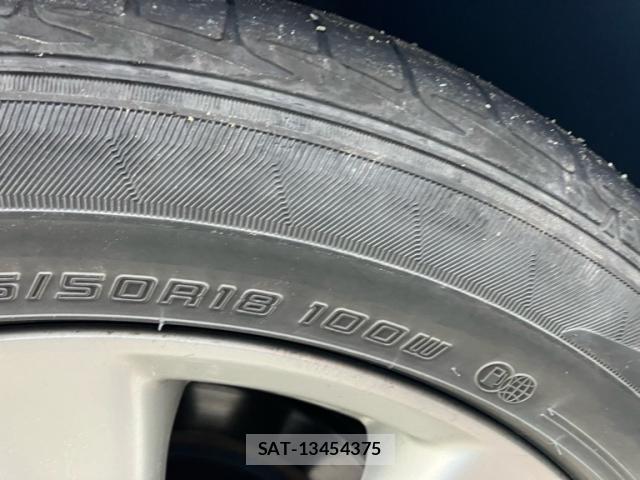 Nissan FUGA 2012-03 8216188-19