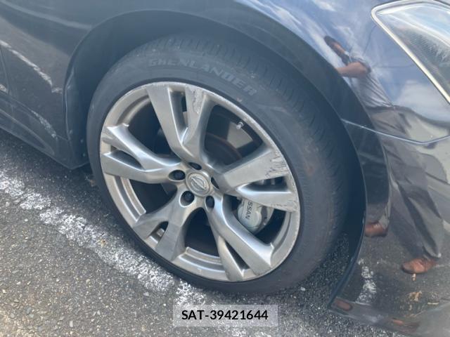Nissan FUGA 2009-11 8219770-2