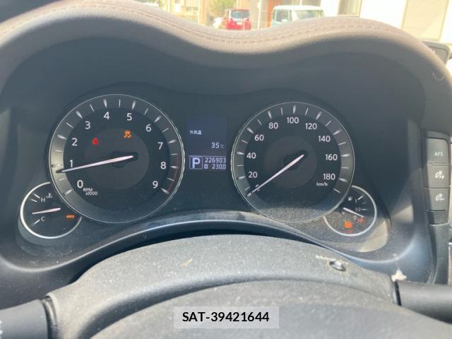 Nissan FUGA 2009-11 8219770-9