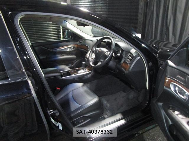 Nissan FUGA 2012-06 8221516-12