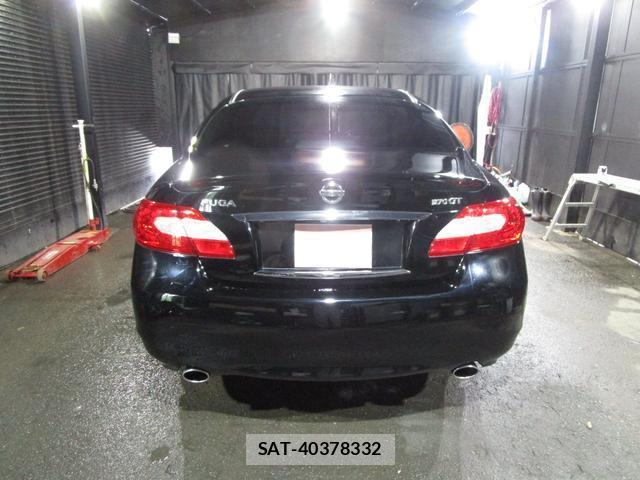 Nissan FUGA 2012-06 8221516-5