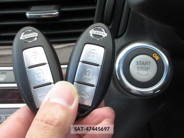 Nissan FUGA 2011-10 8224184-2