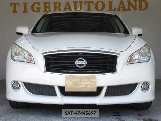 Nissan FUGA 2011-10 8224184-3