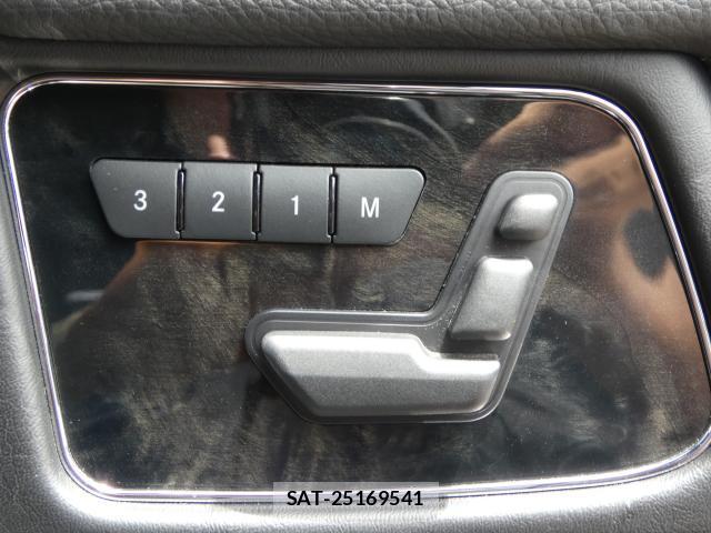 Mercedes Benz G-CLASS 2015-01 8221539-12