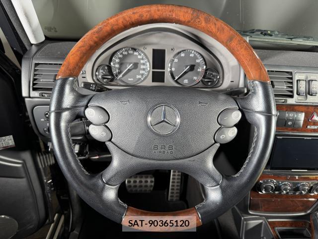 Mercedes Benz G-CLASS 2011-06 8223871-6