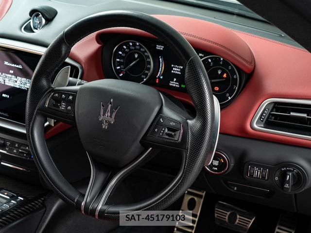 Maserati GHIBLI 2024-05 8221598-10
