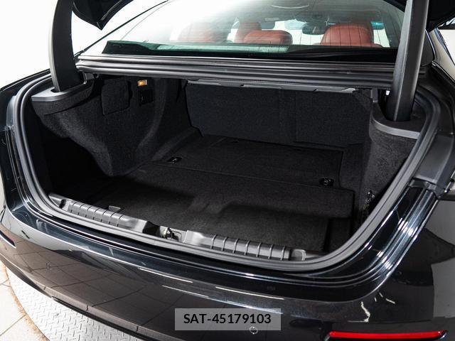 Maserati GHIBLI 2024-05 8221598-18