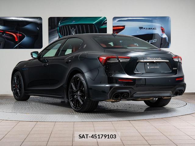 Maserati GHIBLI 2024-05 8221598-3