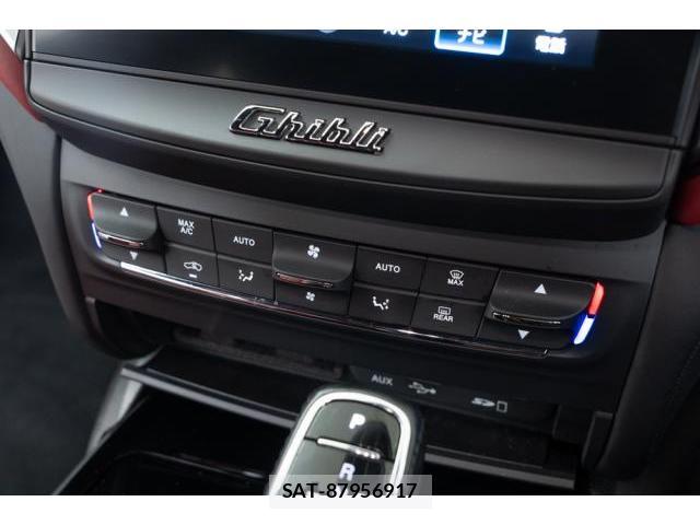 Maserati GHIBLI 2019-07 8221748-19