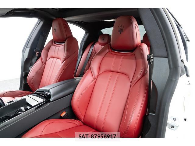 Maserati GHIBLI 2019-07 8221748-3