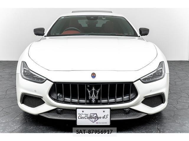 Maserati GHIBLI 2019-07 8221748-5