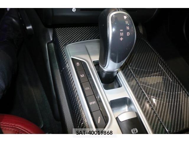 Maserati GHIBLI 2015-12 8223326-15