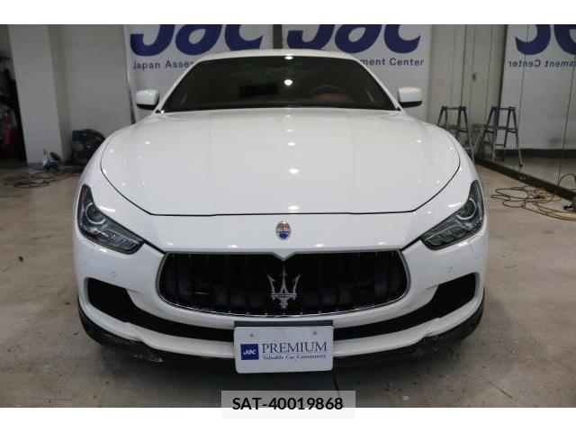 Maserati GHIBLI 2015-12 8223326-9