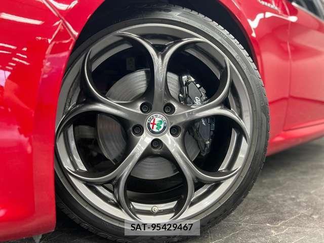 ALFA ROMEO Giulia 2018-07 8225645-10