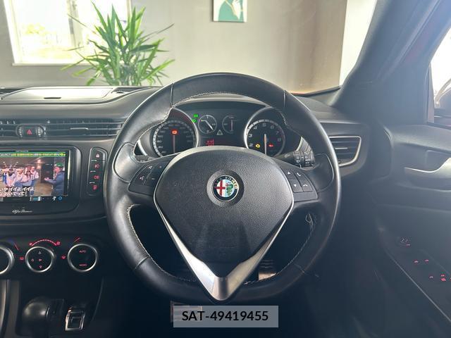 ALFA ROMEO GIULIETTA 2015-09 8216150-15