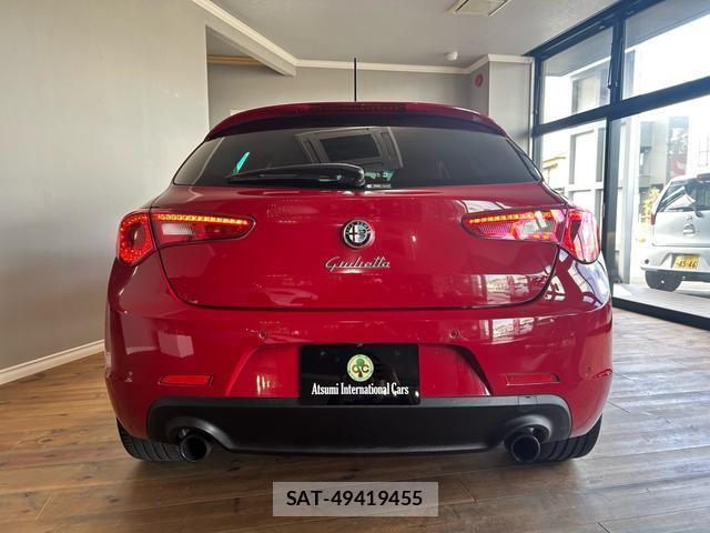 ALFA ROMEO GIULIETTA 2015-09 8216150-7