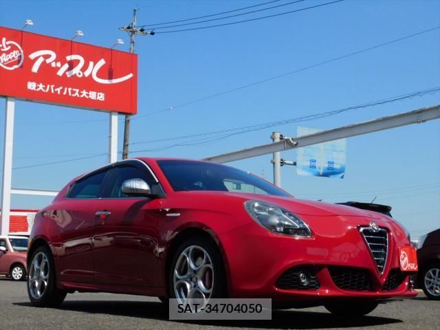 ALFA ROMEO GIULIETTA 2012-07 8221158-11
