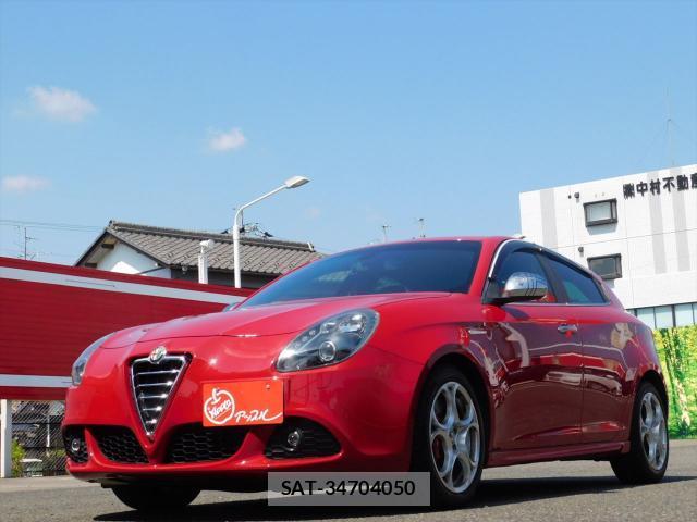 ALFA ROMEO GIULIETTA 2012-07 8221158-12