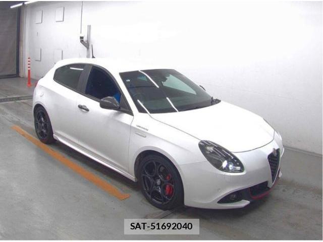 ALFA ROMEO GIULIETTA 2019-11 8223615-3