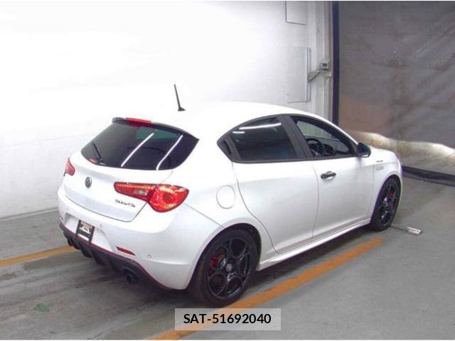 ALFA ROMEO GIULIETTA 2019-11 8223615-4