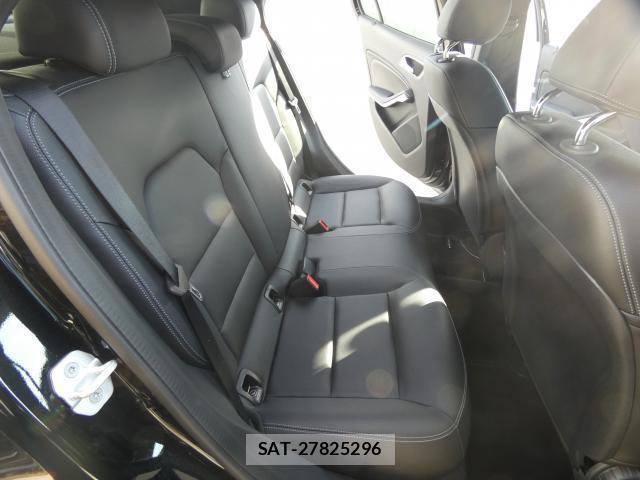 Mercedes Benz GLA-CLASS 2017-11 8222149-5