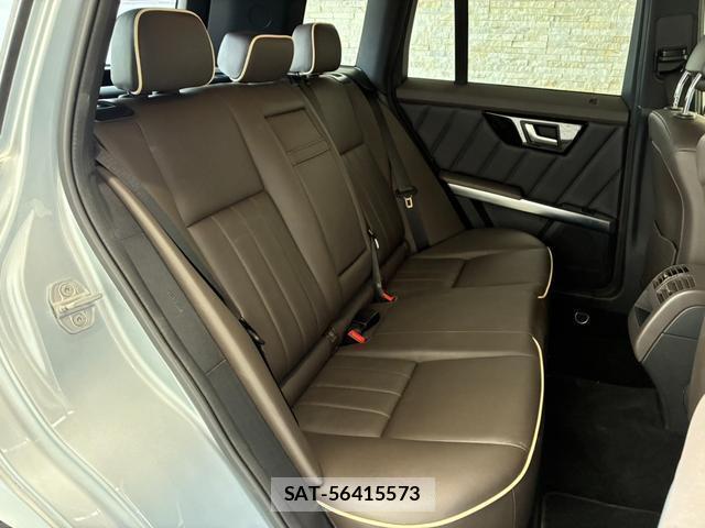 Mercedes Benz GLK-CLASS 2012-09 8224358-12