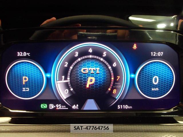 VolksWagen GOLF GTI 2023-08 8218339-12