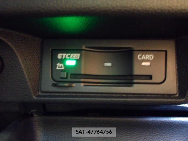 VolksWagen GOLF GTI 2023-08 8218339-15