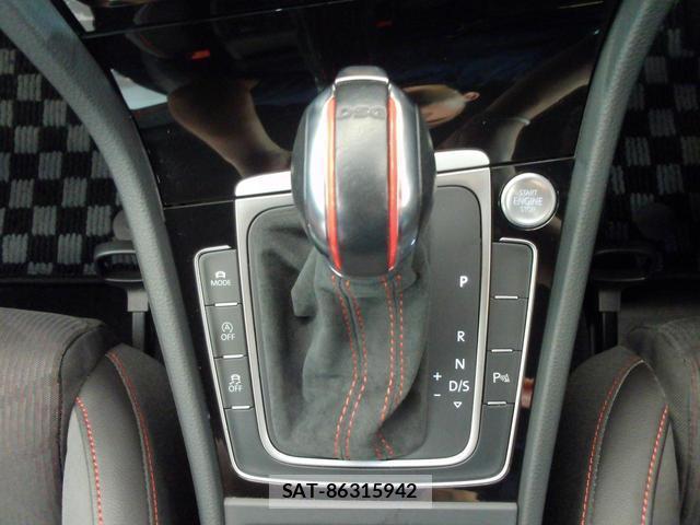 VolksWagen GOLF GTI 2020-12 8218341-9