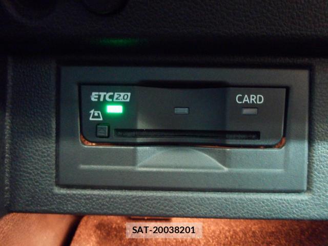 VolksWagen GOLF GTI 2019-02 8218348-15