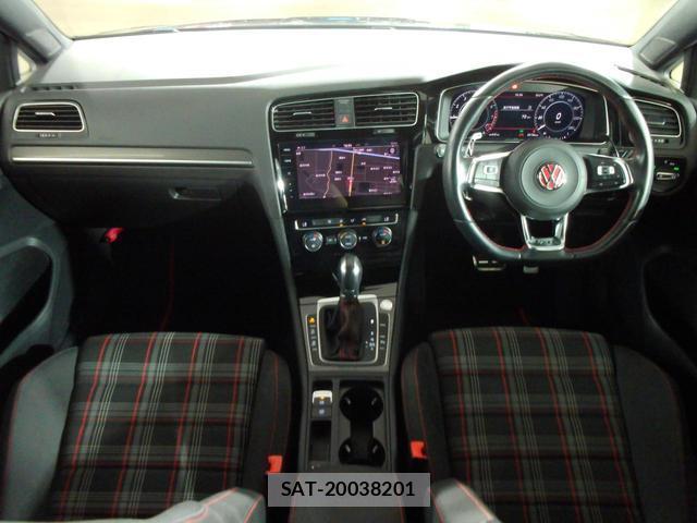 VolksWagen GOLF GTI 2019-02 8218348-3