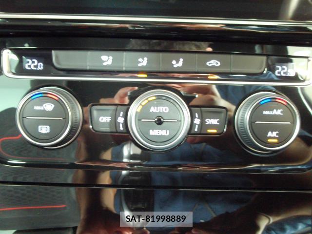 VolksWagen GOLF GTI 2019-07 8218351-12