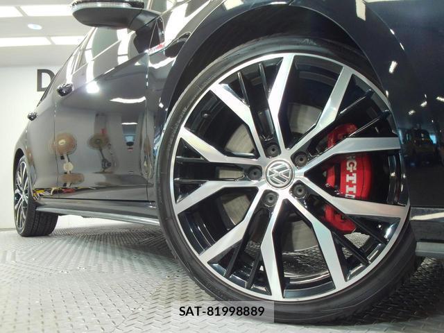 VolksWagen GOLF GTI 2019-07 8218351-14