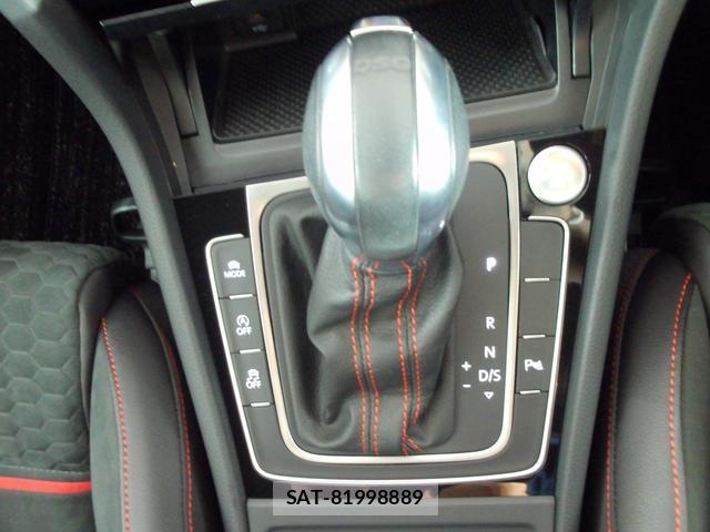 VolksWagen GOLF GTI 2019-07 8218351-8