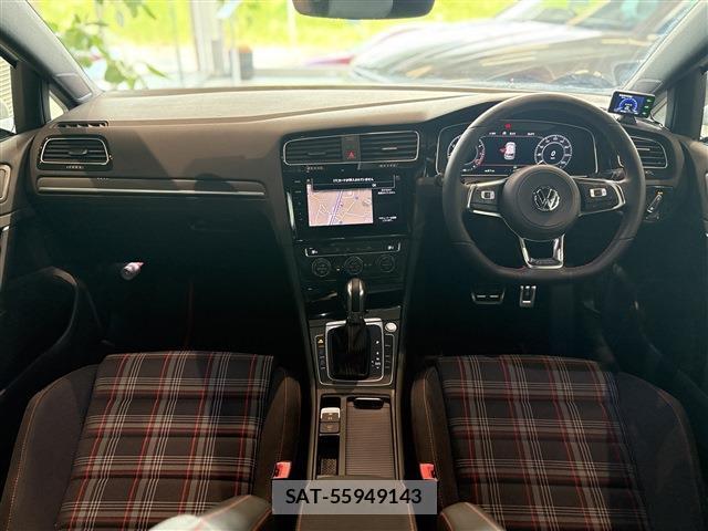 VolksWagen GOLF GTI 2017-11 8220572-8