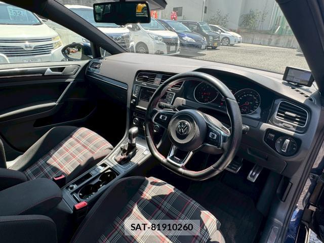 VolksWagen GOLF GTI 2015-12 8220720-2