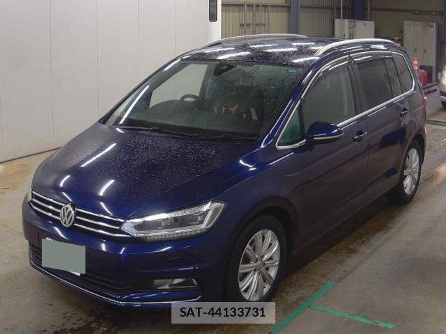 VolksWagen GOLF TOURAN 2016-03 8218894-3