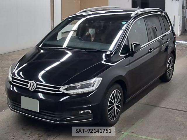VolksWagen GOLF TOURAN 2017-09 8218975-5