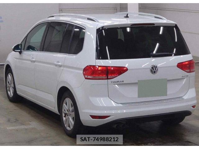 VolksWagen GOLF TOURAN 2020-12 8223457-1
