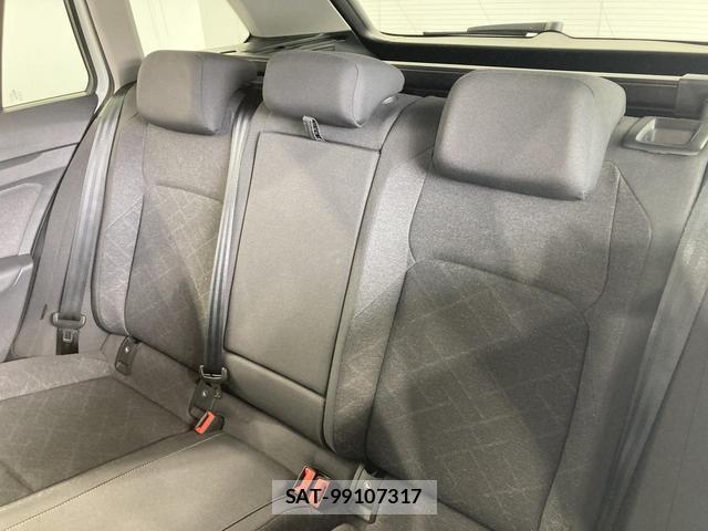 VolksWagen GOLF VARIANT 2023-11 8222474-10