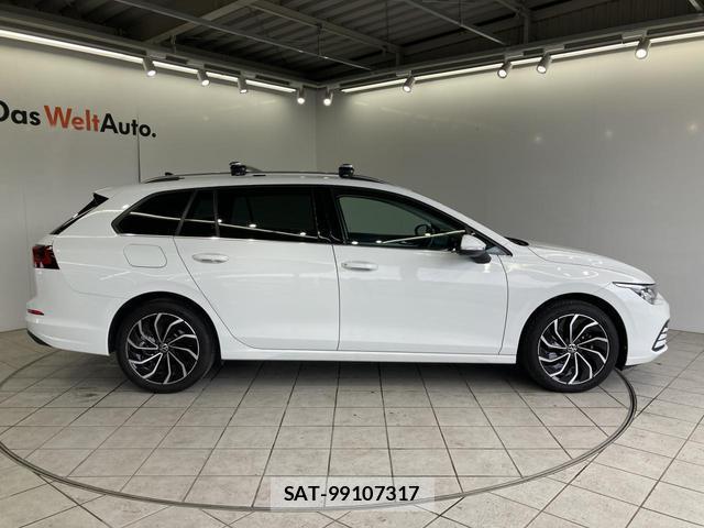 VolksWagen GOLF VARIANT 2023-11 8222474-17