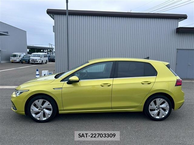 VolksWagen GOLF 2022-02 8216748-8