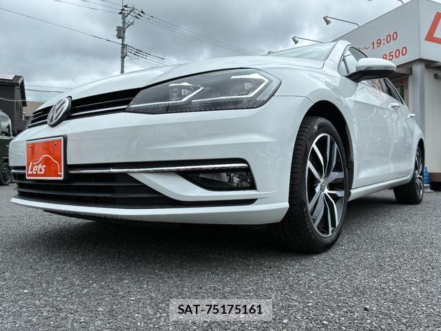 VolksWagen GOLF 2019-07 8217121-12