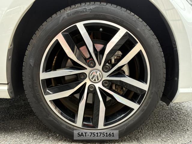 VolksWagen GOLF 2019-07 8217121-8