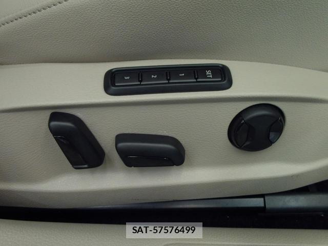 VolksWagen GOLF 2019-11 8218338-15