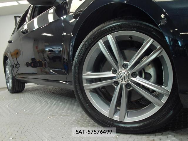 VolksWagen GOLF 2019-11 8218338-17